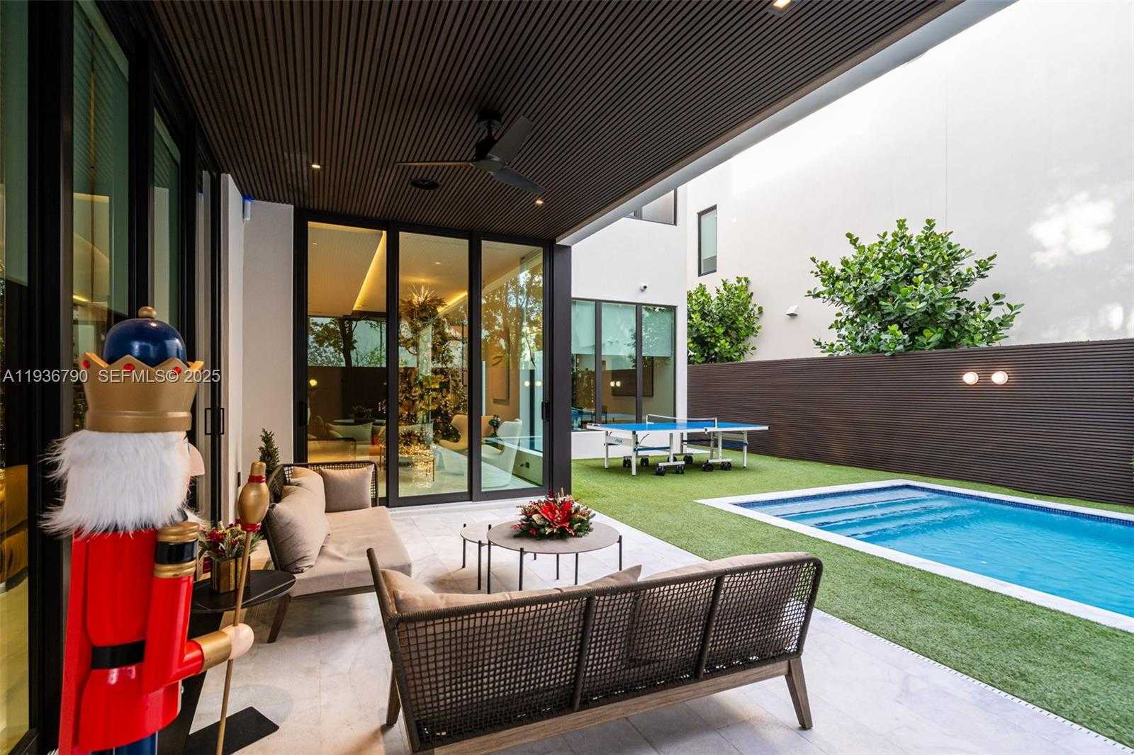 Small Image of 10540 NORTH WEST 67TH TER, Doral Number 51