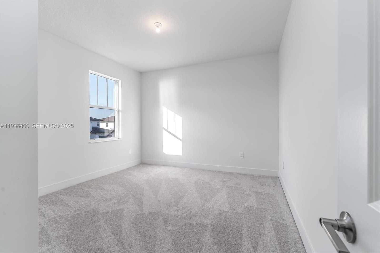 Small Image of 12289 SOUTH WEST 43RD ST, Davie Number 11