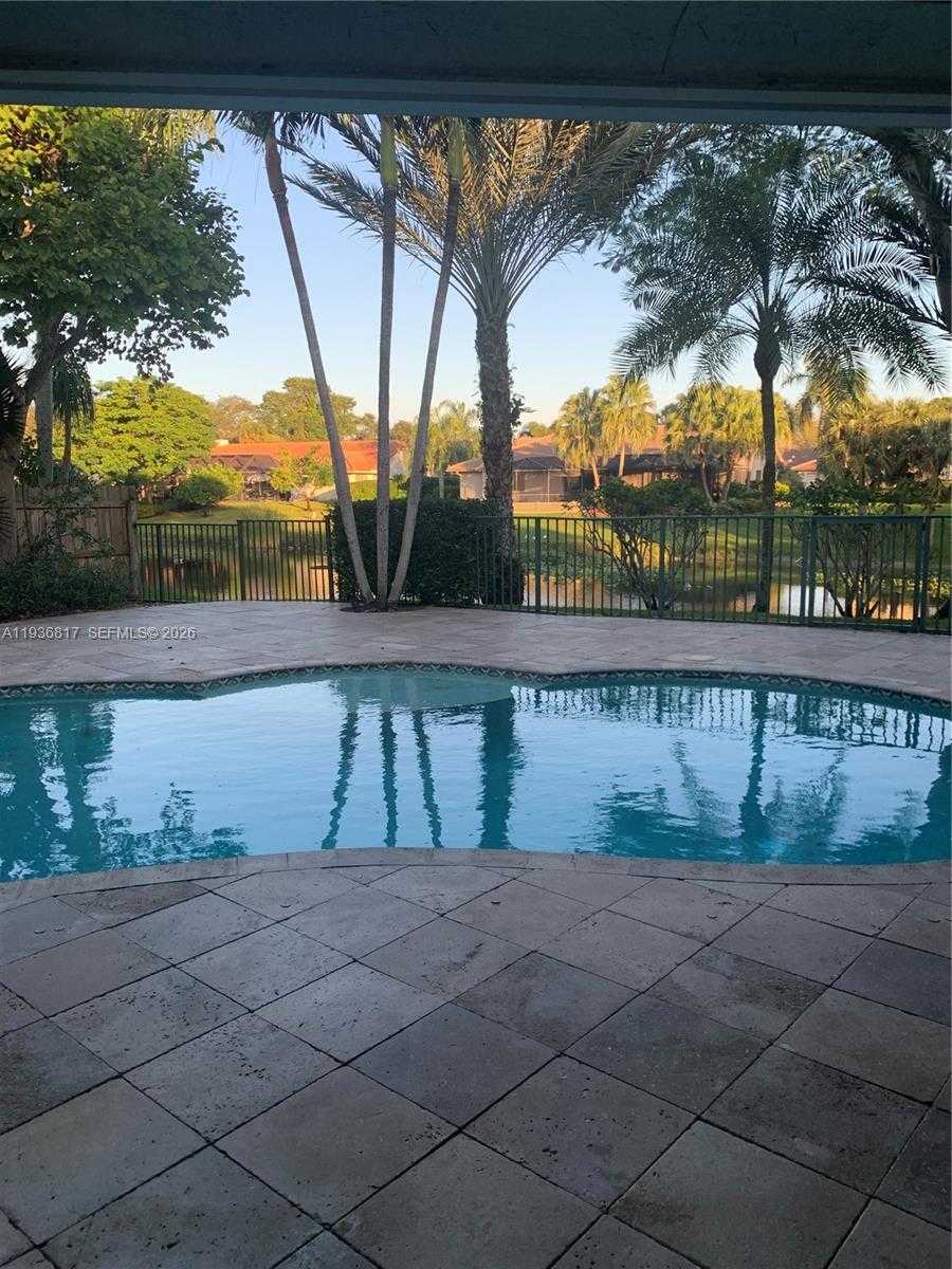 Small Image of 3537 SOUTH WEST 24TH LN, Delray Beach Number 26