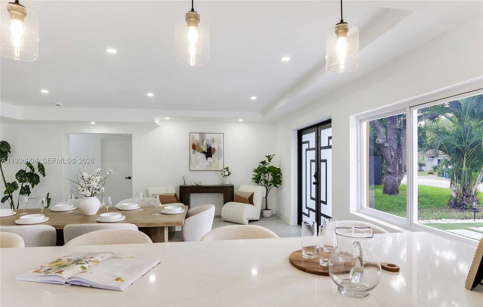 Small Image of 3056 NORTH EAST 14TH AVE, Oakland Park Number 6