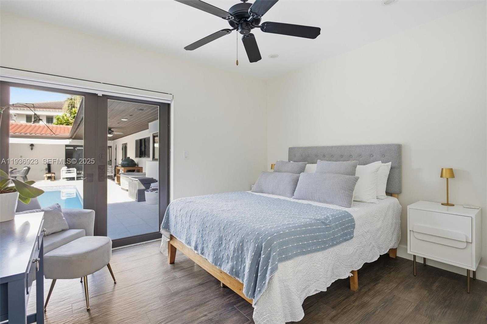 Small Image of 12510 RAMIRO ST, Coral Gables Number 37