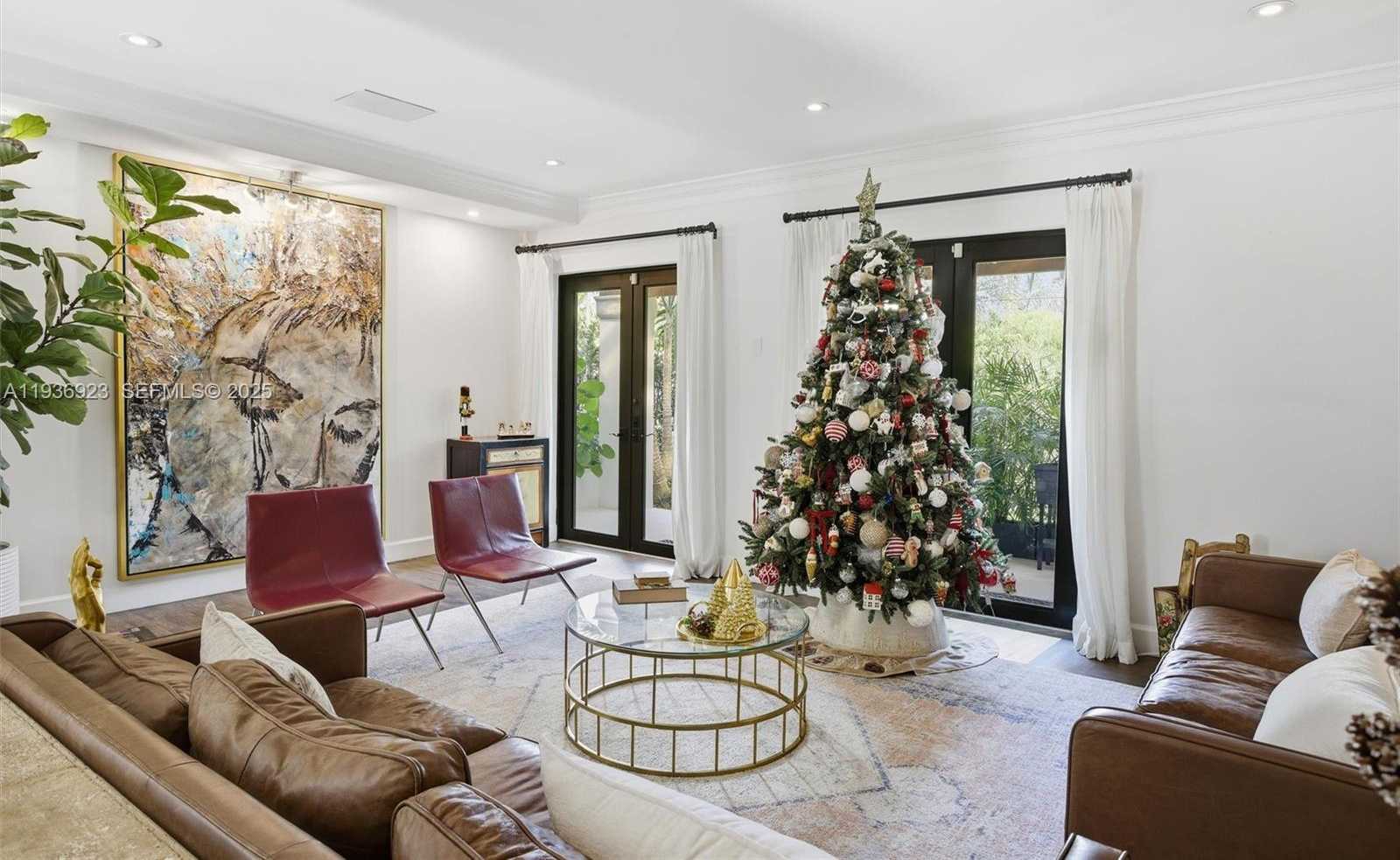 Small Image of 12510 RAMIRO ST, Coral Gables Number 8