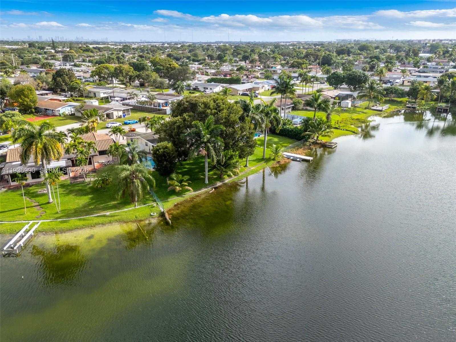 Small Image of 1160 NORTH WEST 86TH TER, Pembroke Pines Number 36