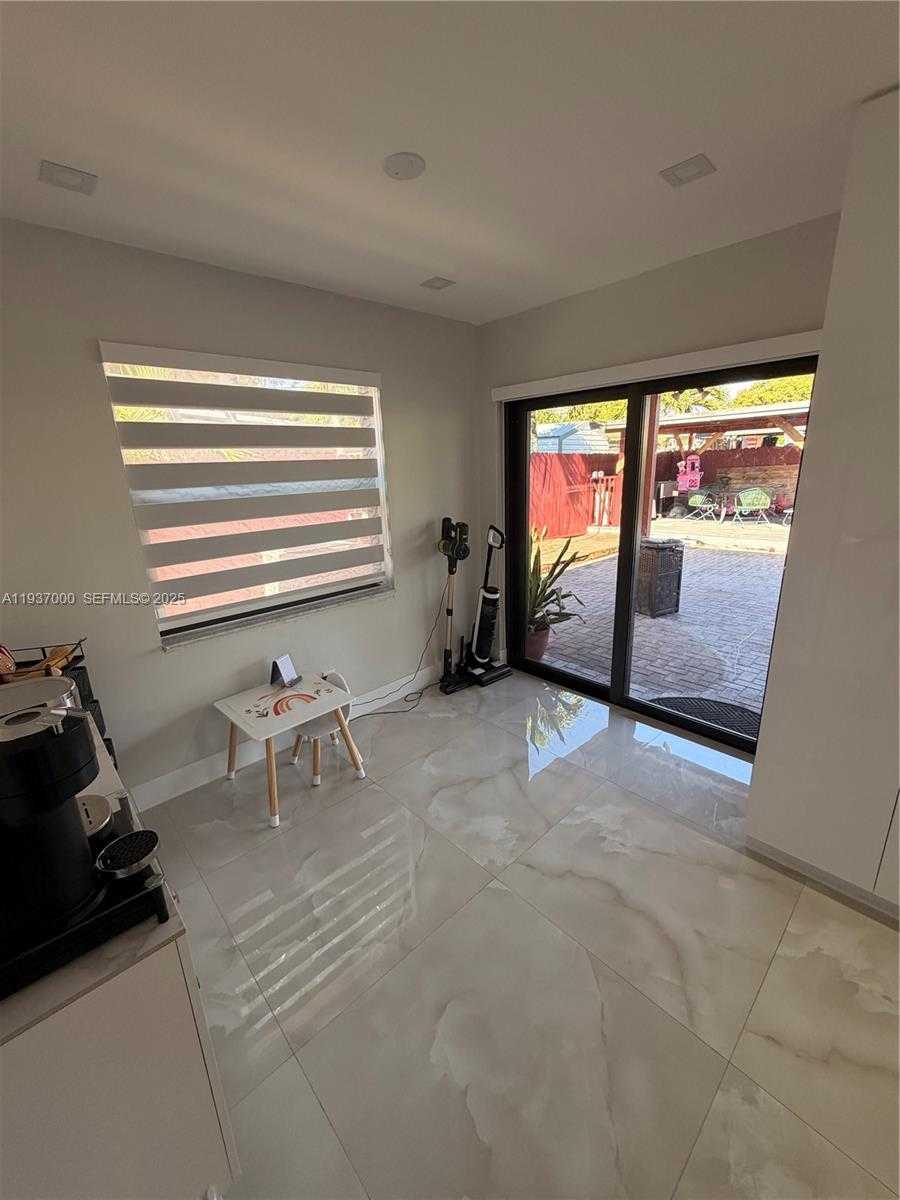 Small Image of 4841 NORTH WEST 19TH ST, Lauderhill Number 12