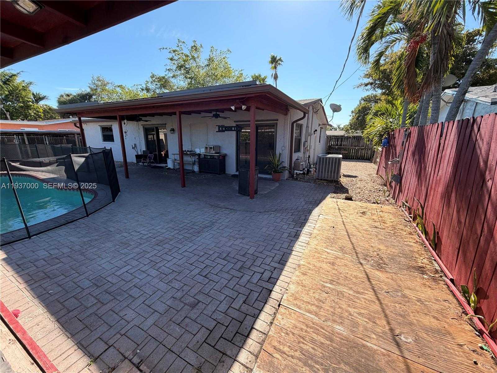 Small Image of 4841 NORTH WEST 19TH ST, Lauderhill Number 29