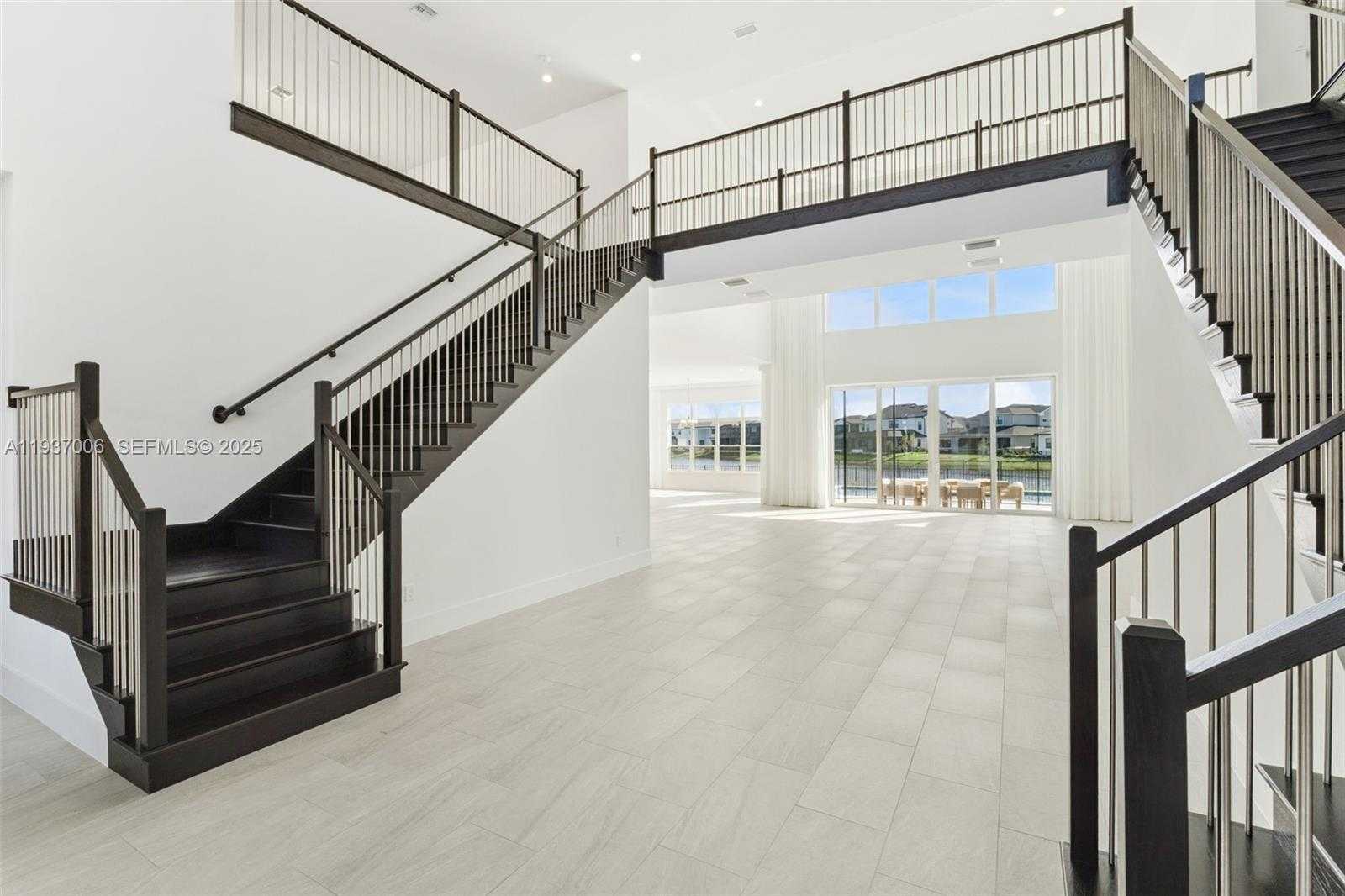 Small Image of 9720 LAUREL BERRY DRIVE, Orlando Number 18