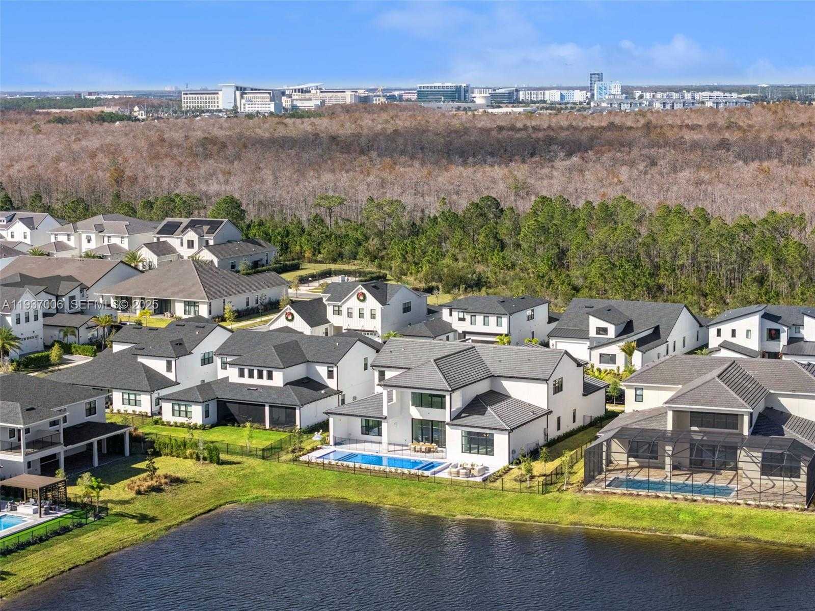 Small Image of 9720 LAUREL BERRY DRIVE, Orlando Number 50