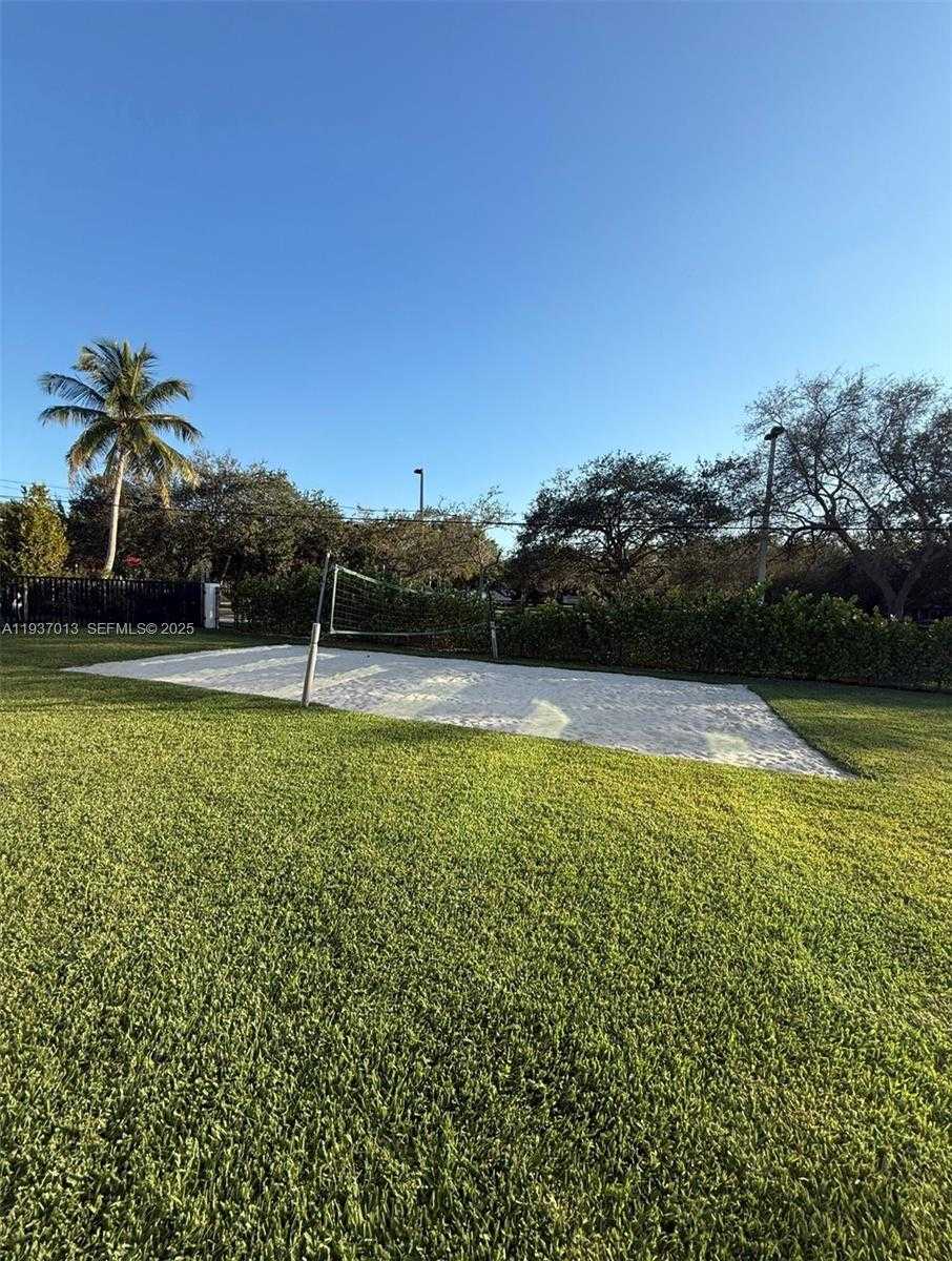 Small Image of 14200 OLD CUTLER RD, Palmetto Bay Number 13