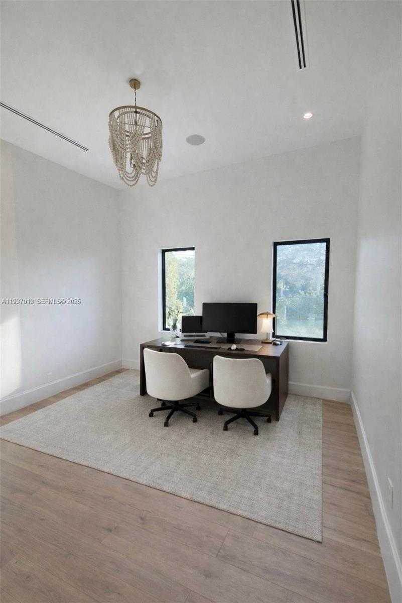 Small Image of 14200 OLD CUTLER RD, Palmetto Bay Number 26