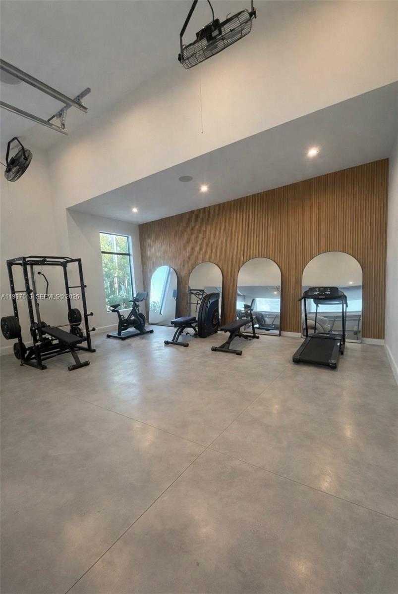 Small Image of 14200 OLD CUTLER RD, Palmetto Bay Number 36