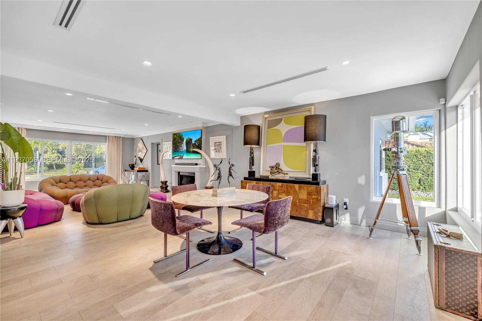 Small Image of 750 HARRISON ST, Hollywood Number 10