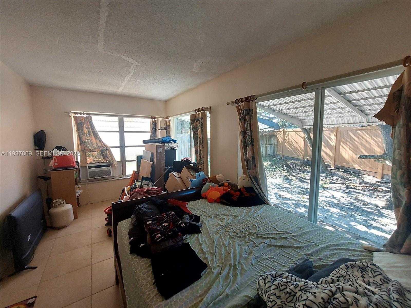 Small Image of 4571 NORTH WEST 19TH WAY, Tamarac Number 21