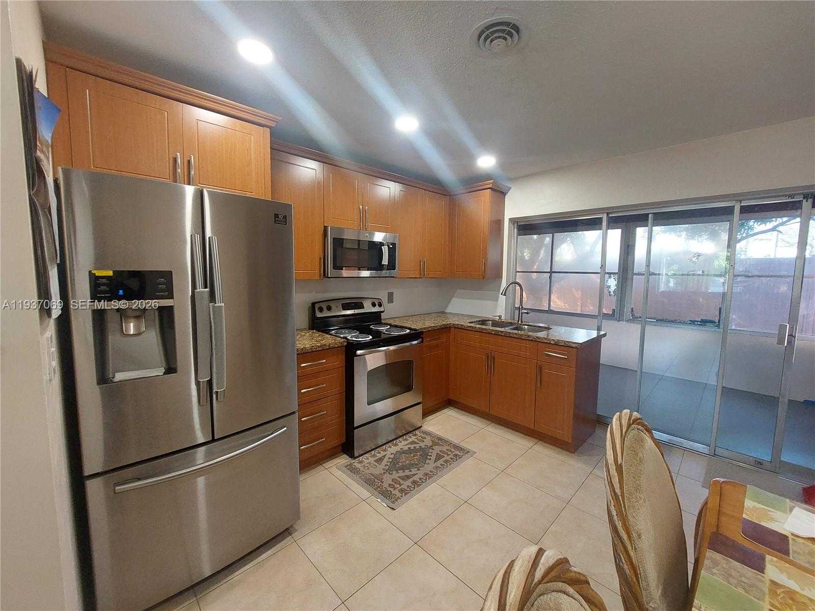 Small Image of 4571 NORTH WEST 19TH WAY, Tamarac Number 7