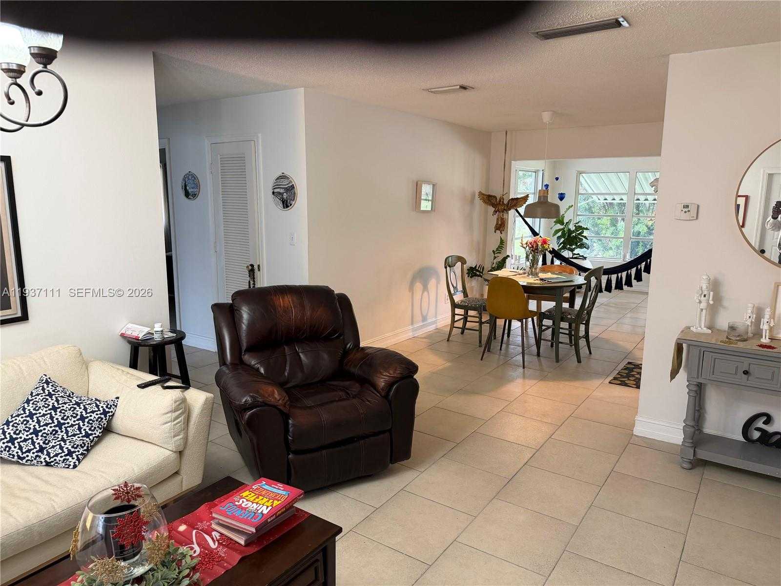 Small Image of 6690 NORTH WEST 12TH ST, Margate Number 15