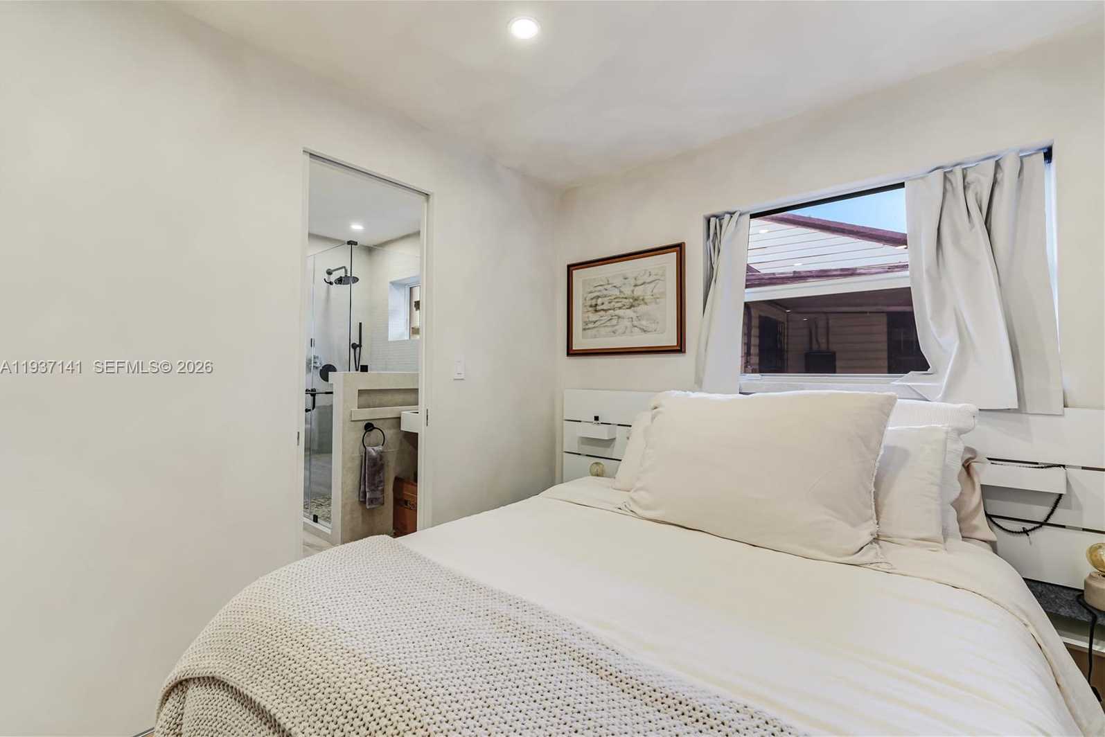 Small Image of 254 NORTH WEST 43RD ST, Miami Number 30