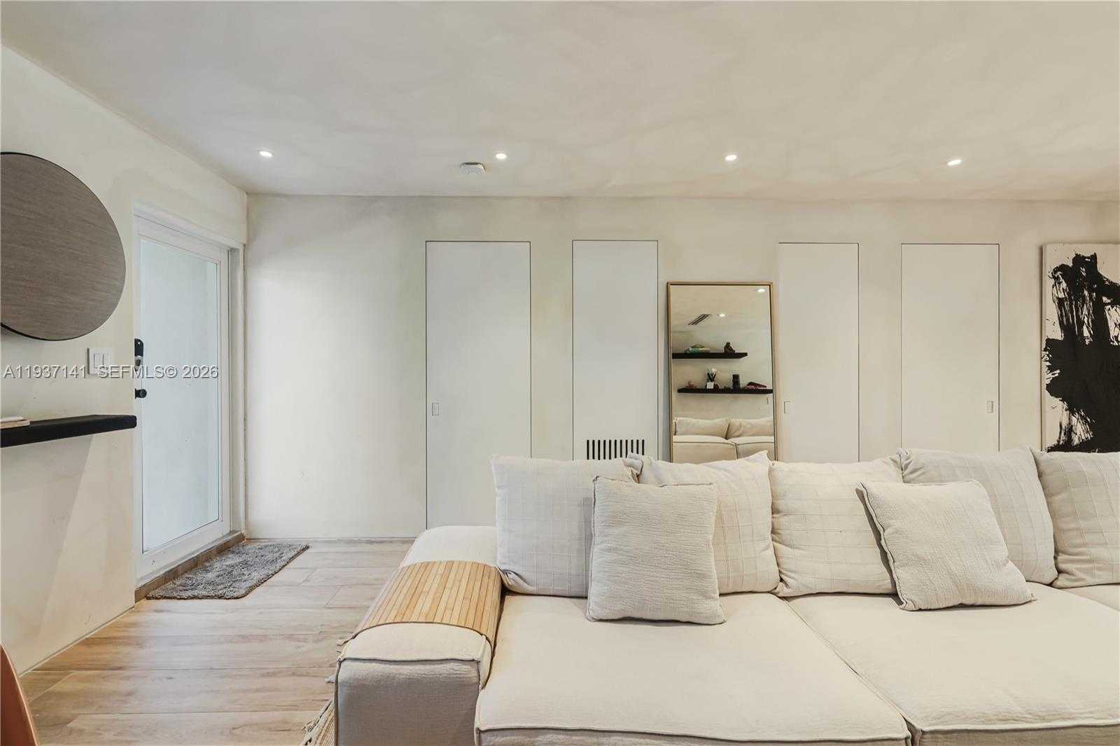 Small Image of 254 NORTH WEST 43RD ST, Miami Number 37