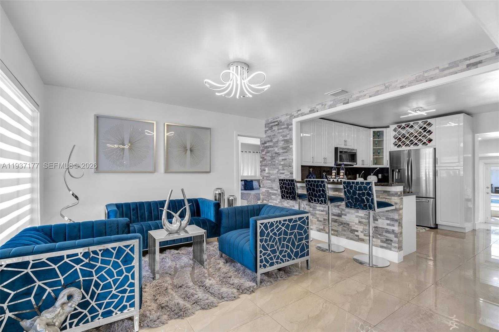 Small Image of 3130 NORTH WEST 102ND ST, Miami Number 5