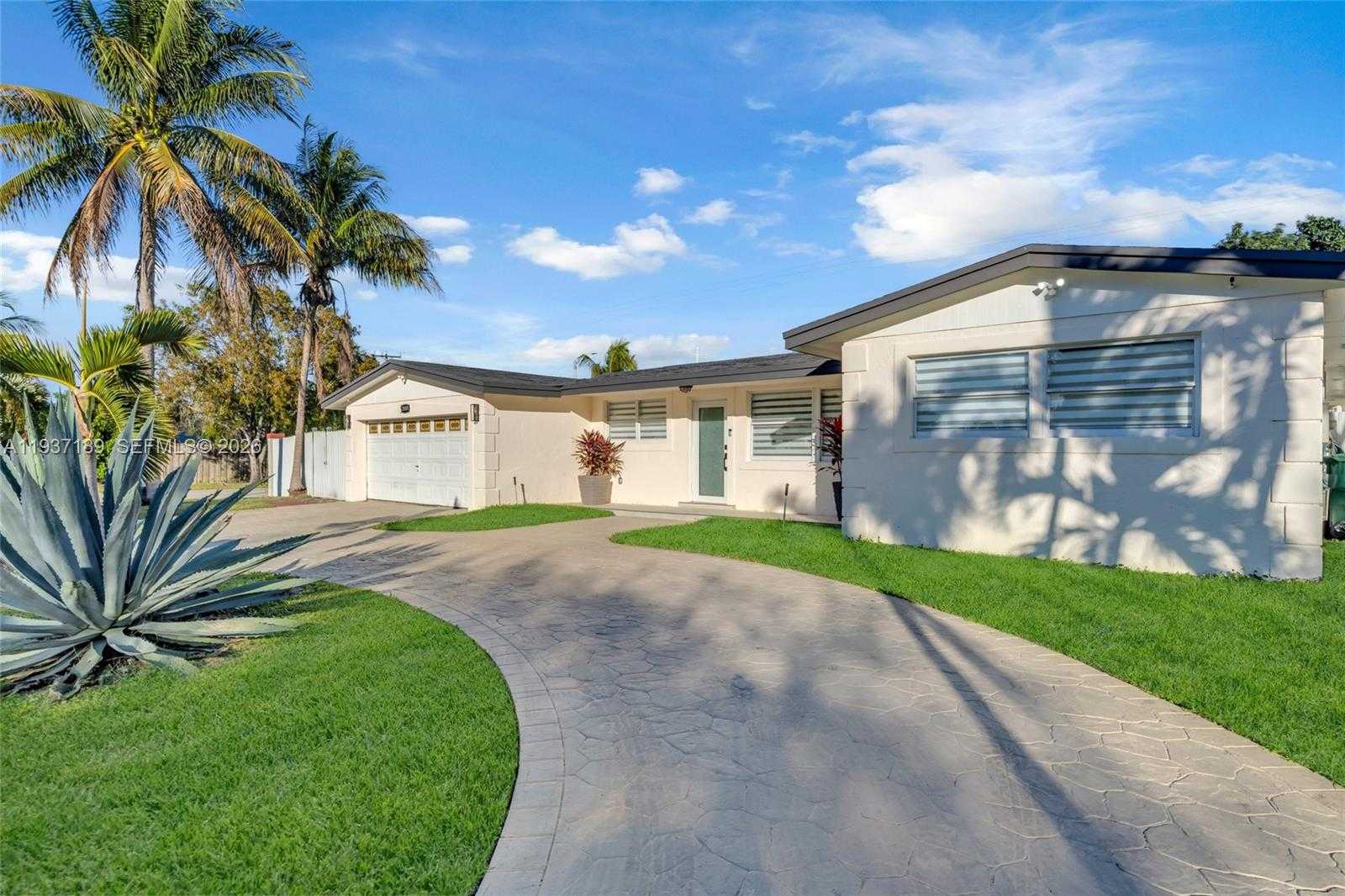 Small Image of 20101 RANCH RD, Cutler Bay Number 4