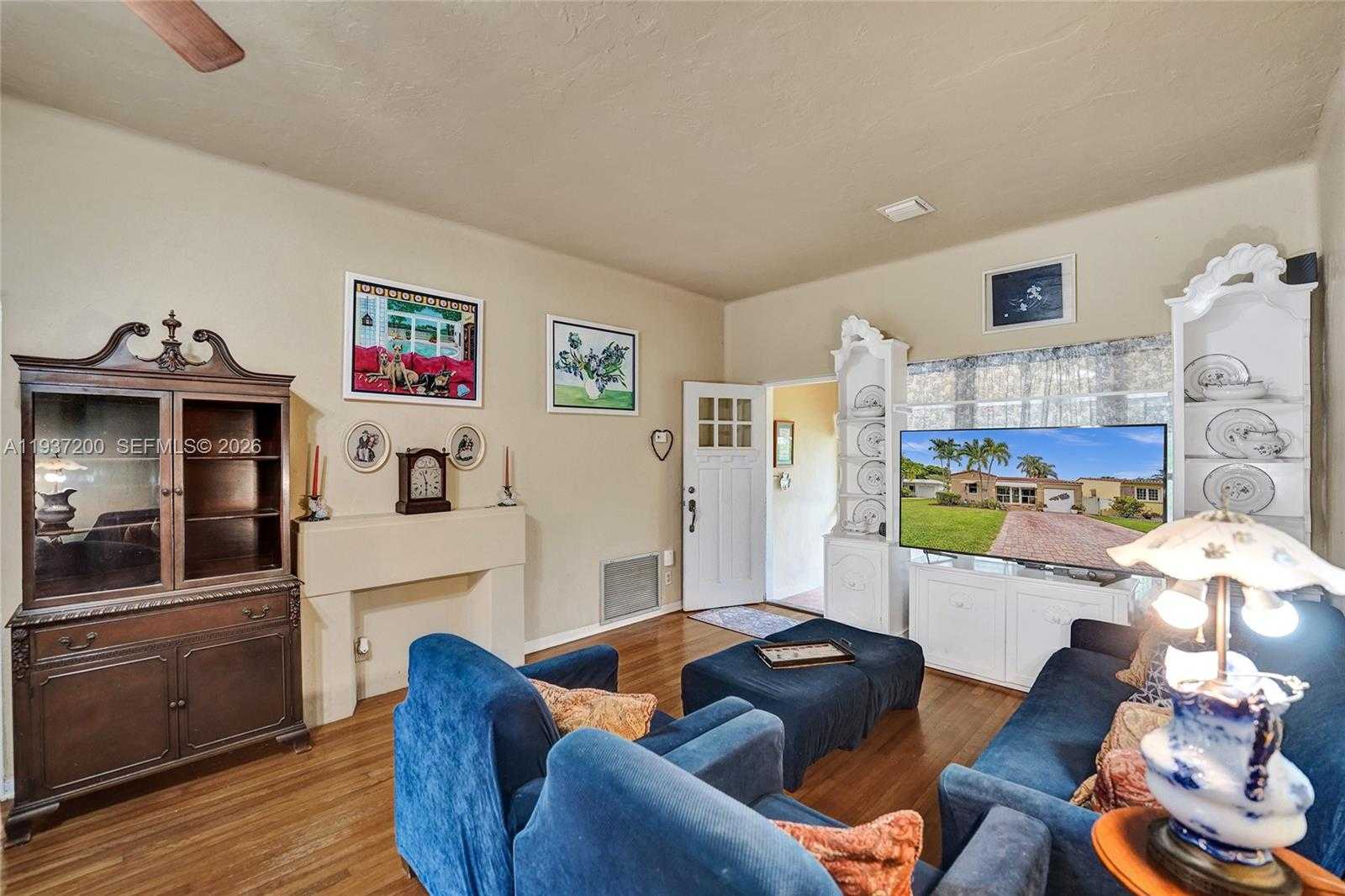 Small Image of 1340 JACKSON ST, Hollywood Number 10