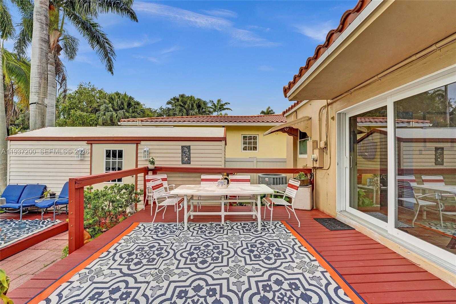 Small Image of 1340 JACKSON ST, Hollywood Number 40