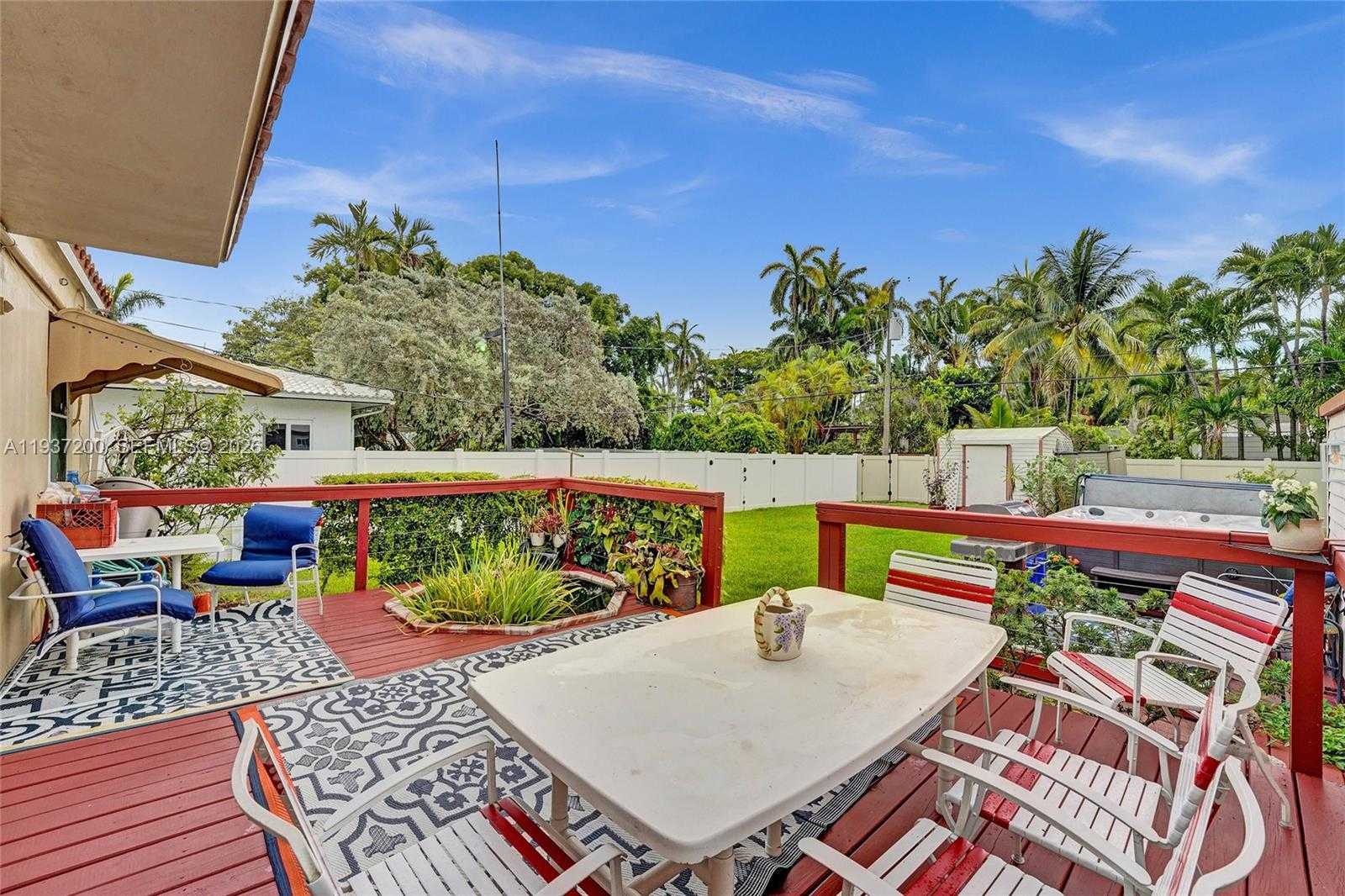 Small Image of 1340 JACKSON ST, Hollywood Number 41