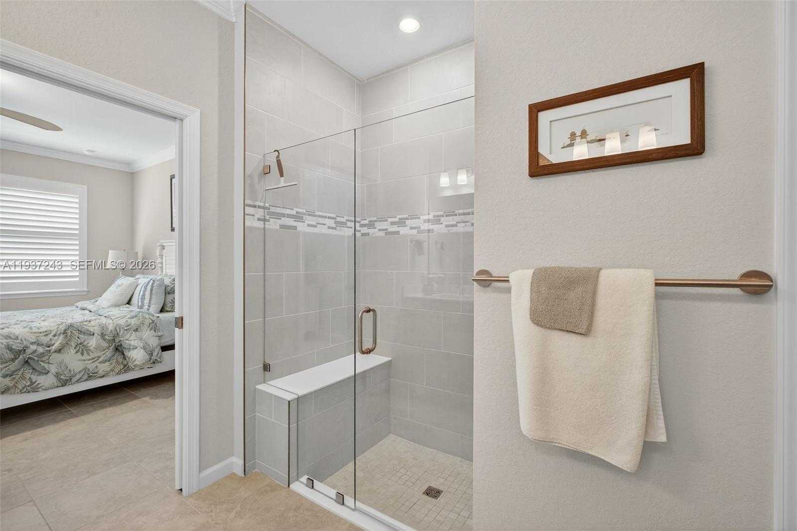 Small Image of 13723 SOUTH WEST GINGERLINE DR, Port St. Lucie Number 21