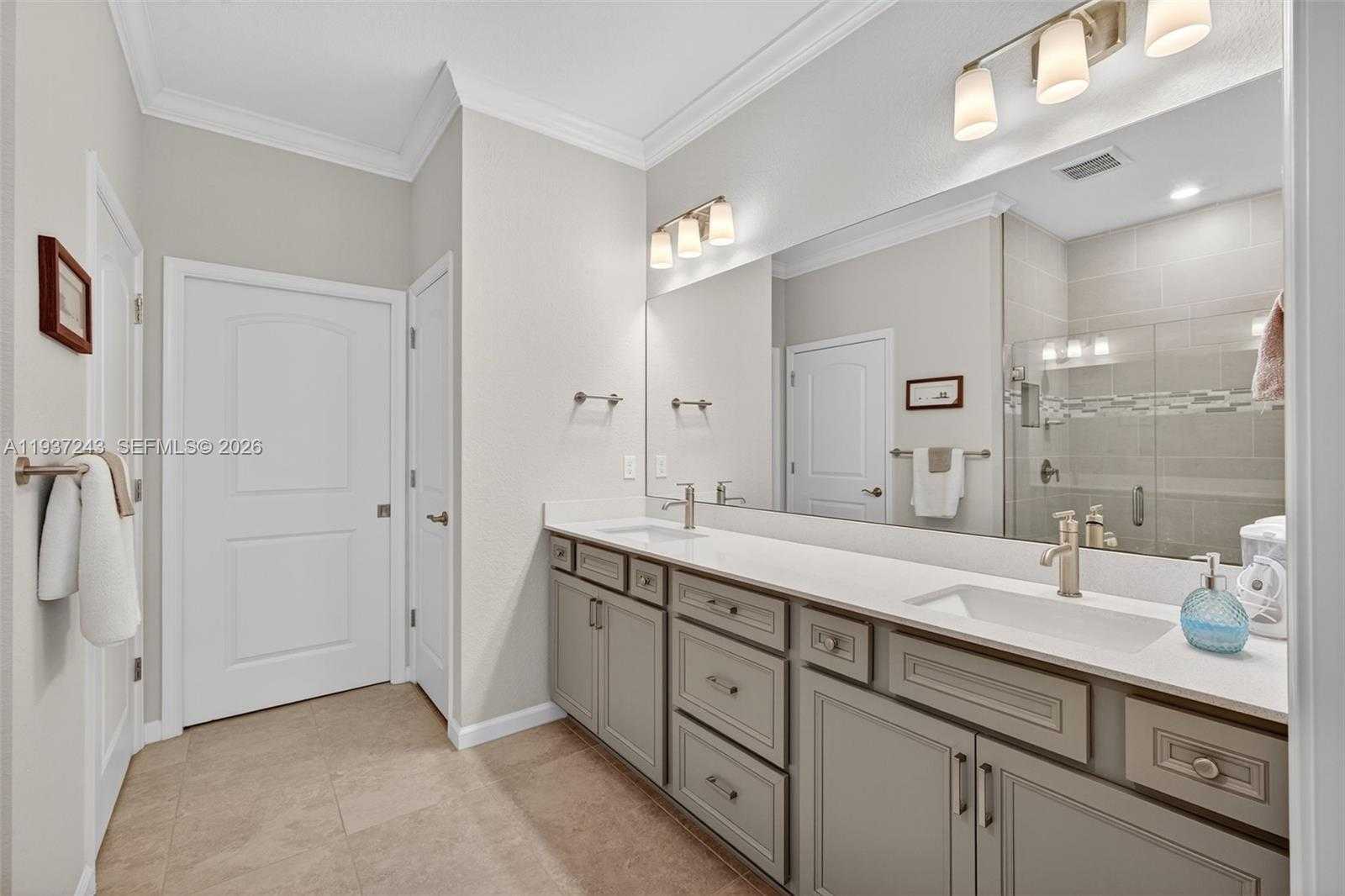 Small Image of 13723 SOUTH WEST GINGERLINE DR, Port St. Lucie Number 23