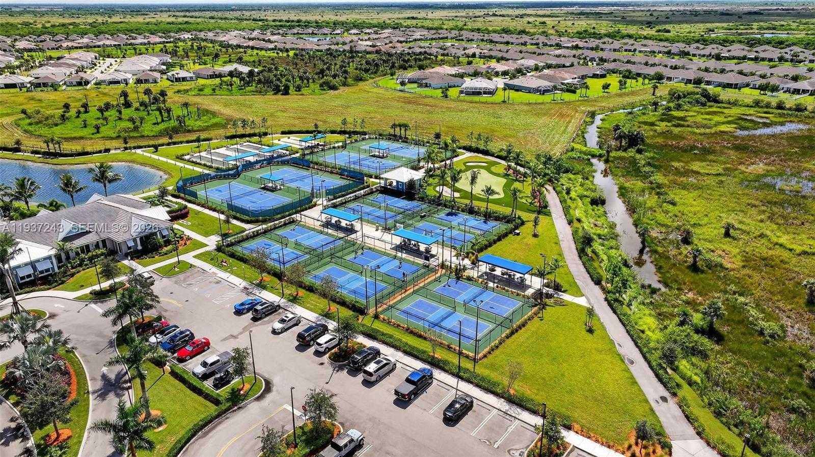 Small Image of 13723 SOUTH WEST GINGERLINE DR, Port St. Lucie Number 44