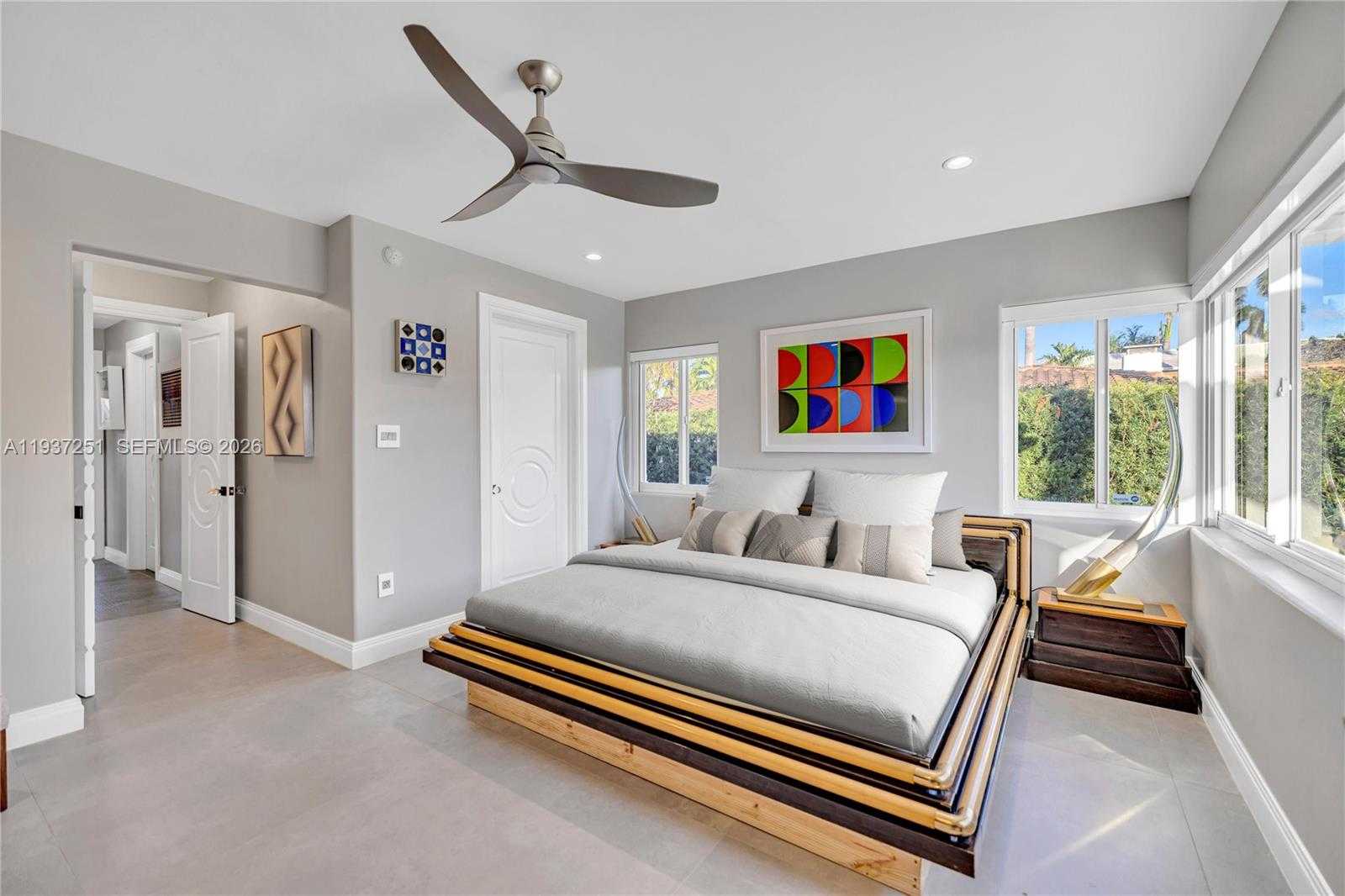 Small Image of 750 HARRISON ST, Hollywood Number 17