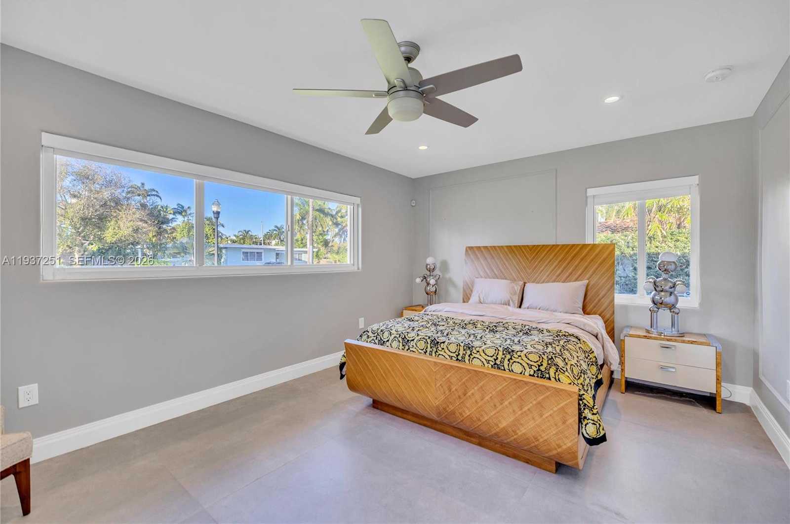 Small Image of 750 HARRISON ST, Hollywood Number 21