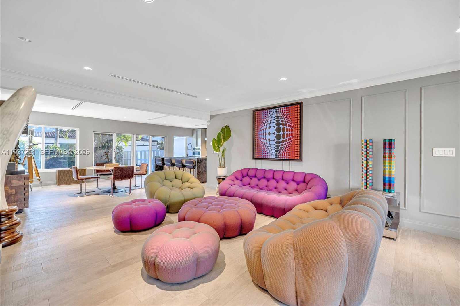 Small Image of 750 HARRISON ST, Hollywood Number 7