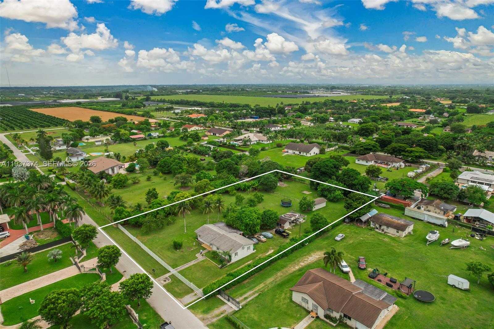 Small Image of 20890 SOUTH WEST 236TH ST, Homestead Number 40