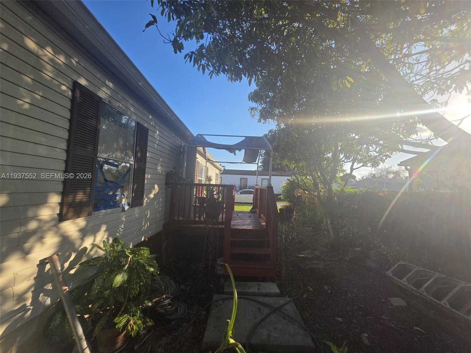 Small Image of 19800 SOUTH WEST 180 TH AVE, Miami Number 5