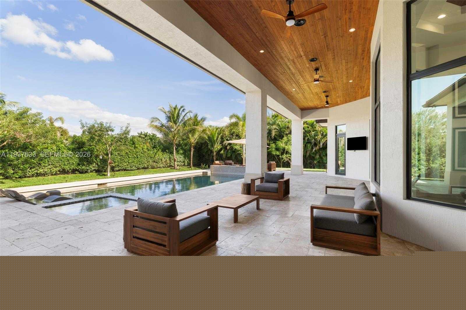 Small Image of 13505 SOUTH WEST 37TH PL, Davie Number 22