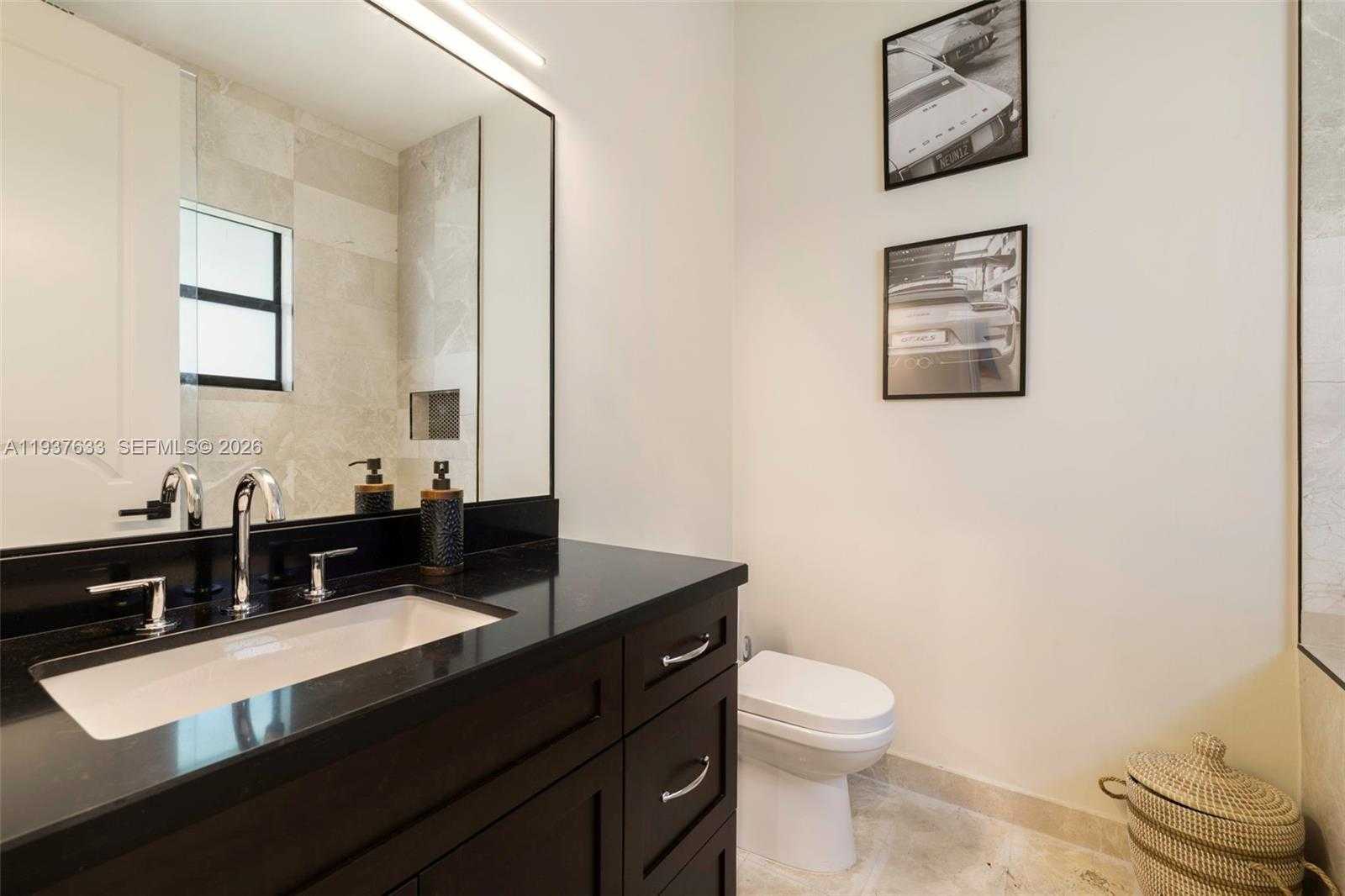 Small Image of 13505 SOUTH WEST 37TH PL, Davie Number 45