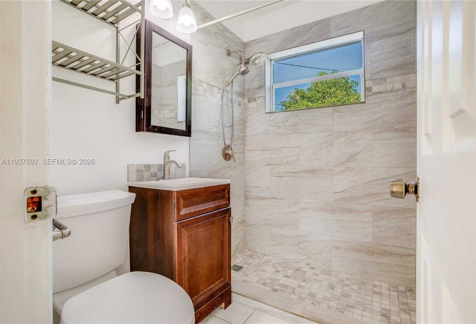 Small Image of 1305 11TH CT, West Palm Beach Number 11