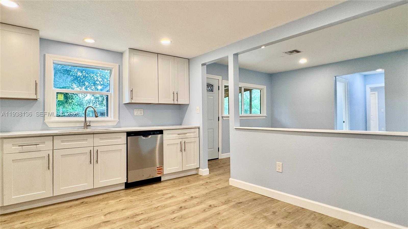 Small Image of 2508 PALMETTO DR, Cocoa Number 11