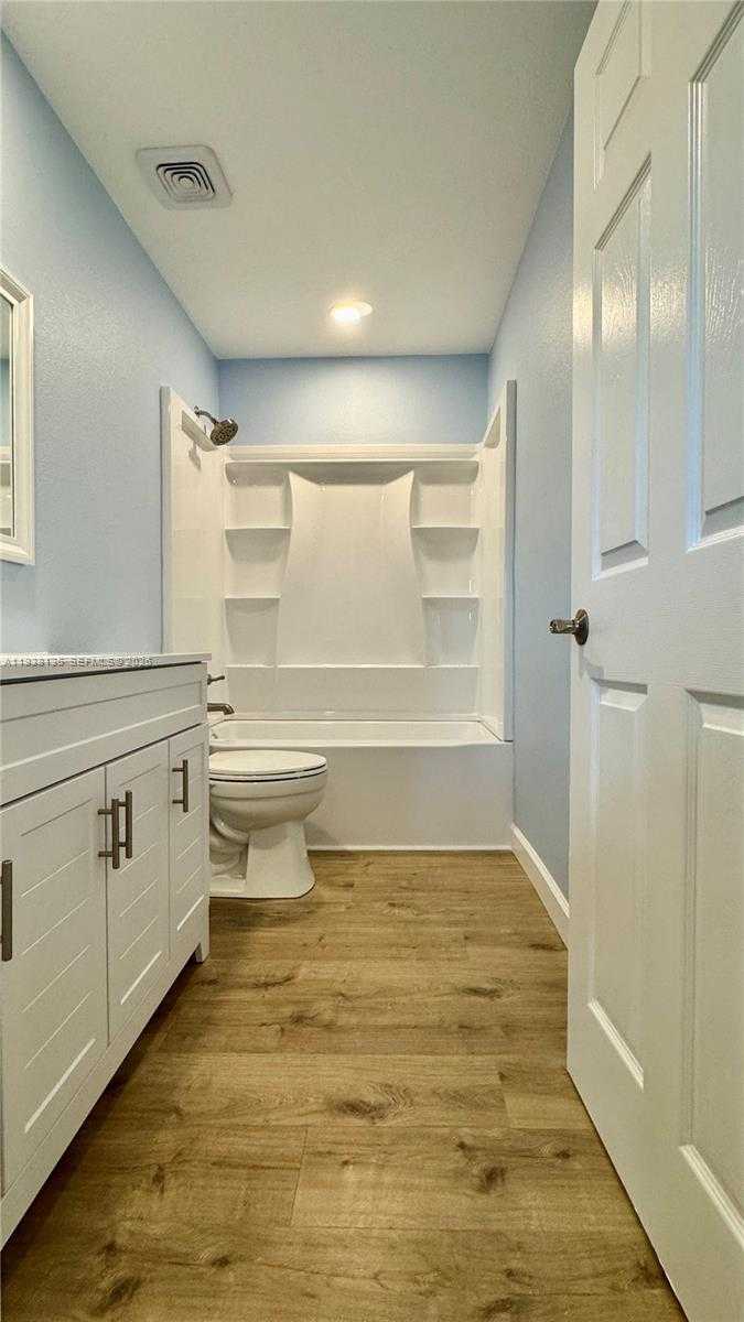 Small Image of 2508 PALMETTO DR, Cocoa Number 22