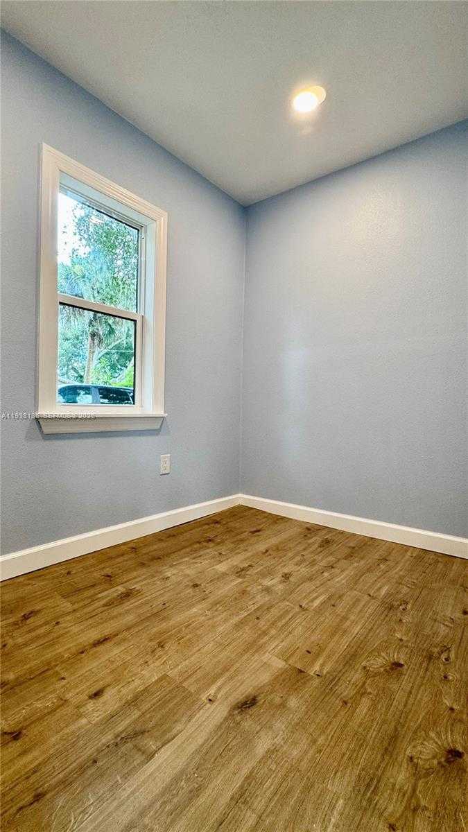 Small Image of 2508 PALMETTO DR, Cocoa Number 28