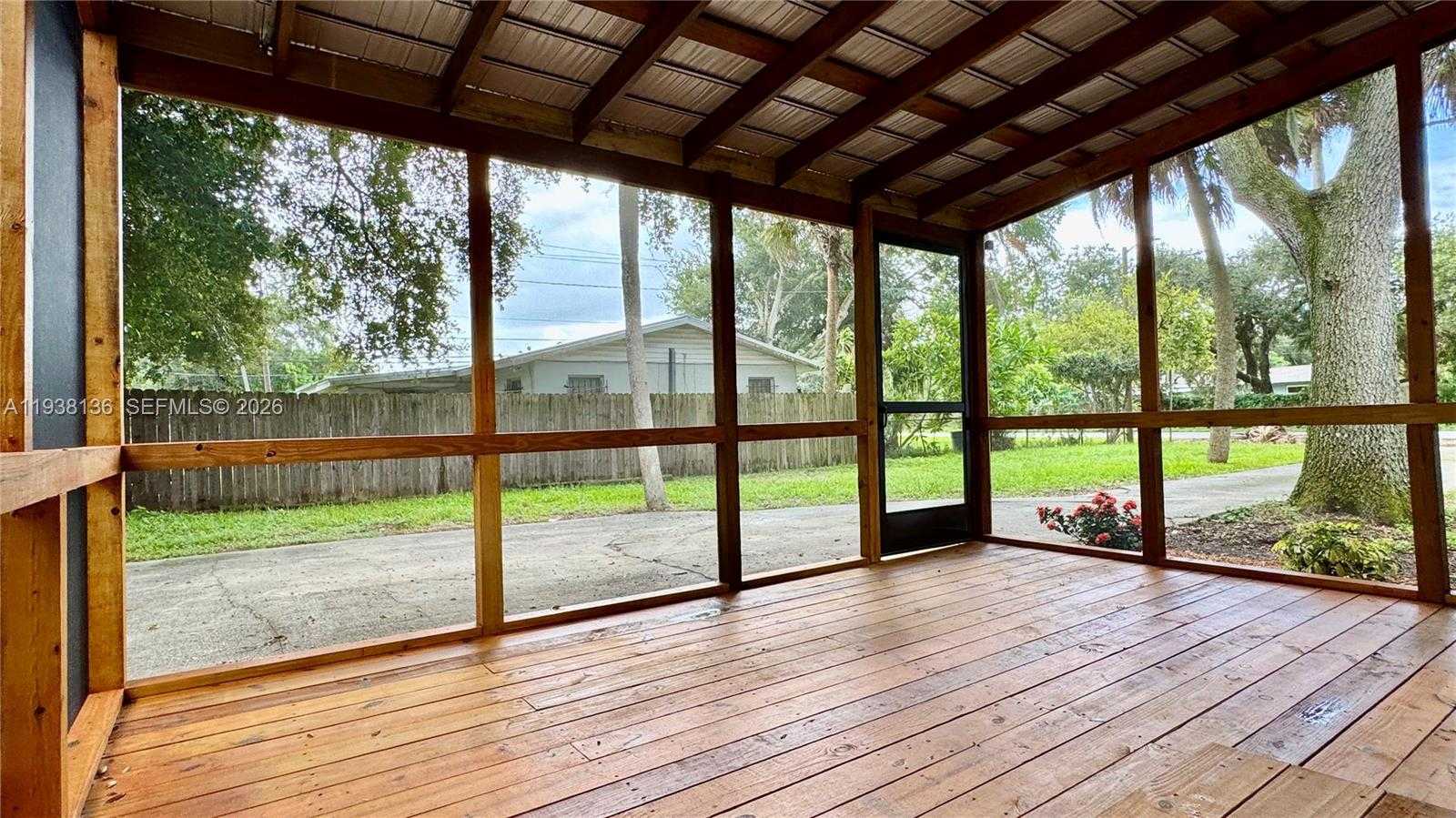 Small Image of 2508 PALMETTO DR, Cocoa Number 5