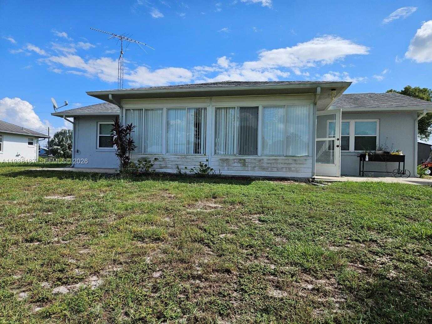 Small Image of 126 NORTH EAST CITRUS RD, Lake Placid Number 2