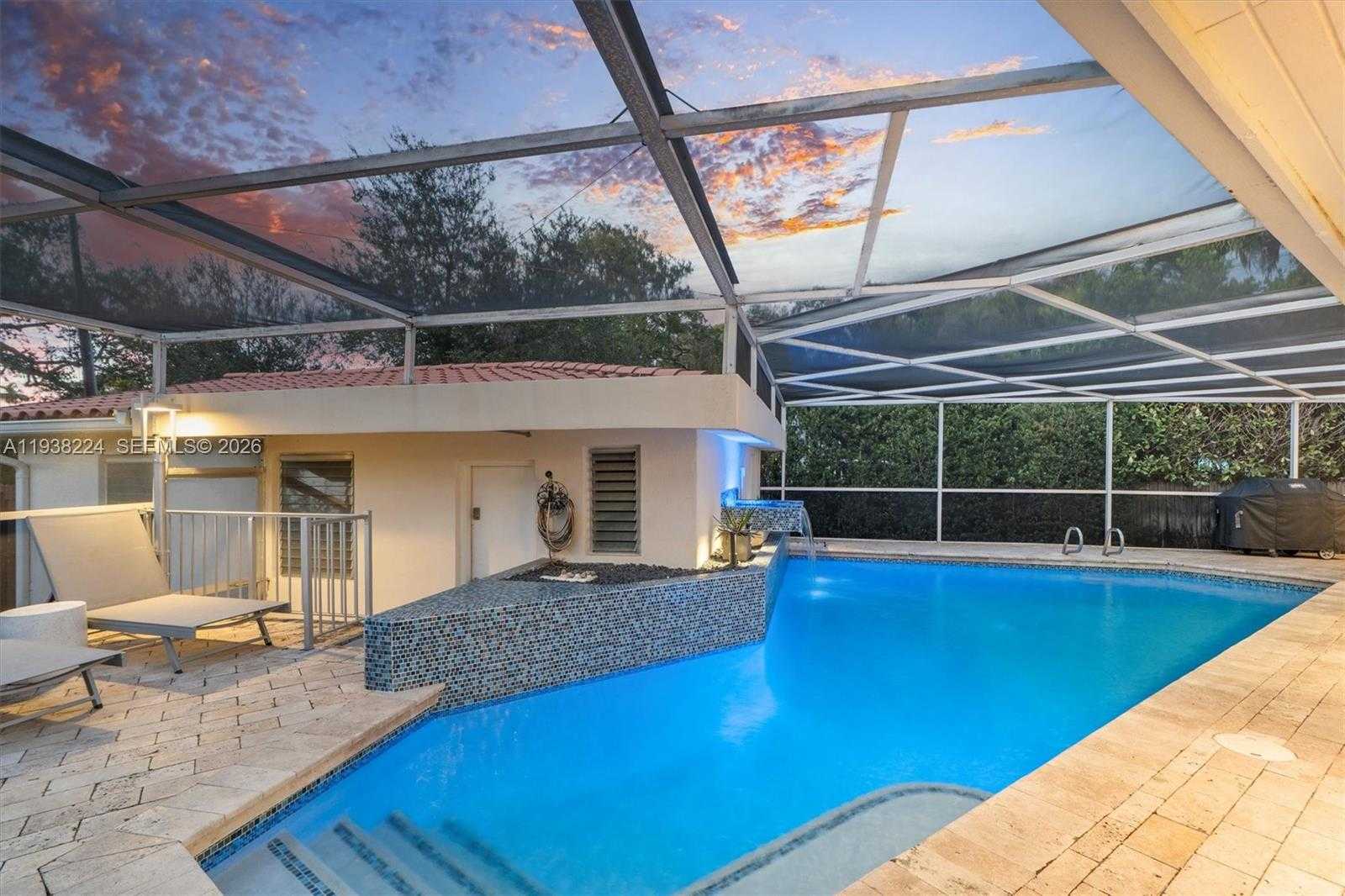 Small Image of 9280 NORTH EAST 12TH AVE, Miami Shores Number 4