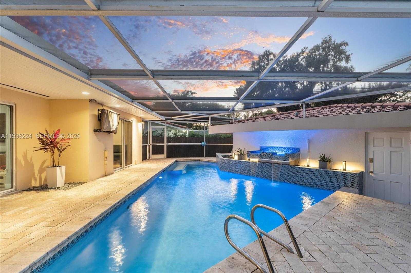 Small Image of 9280 NORTH EAST 12TH AVE, Miami Shores Number 6