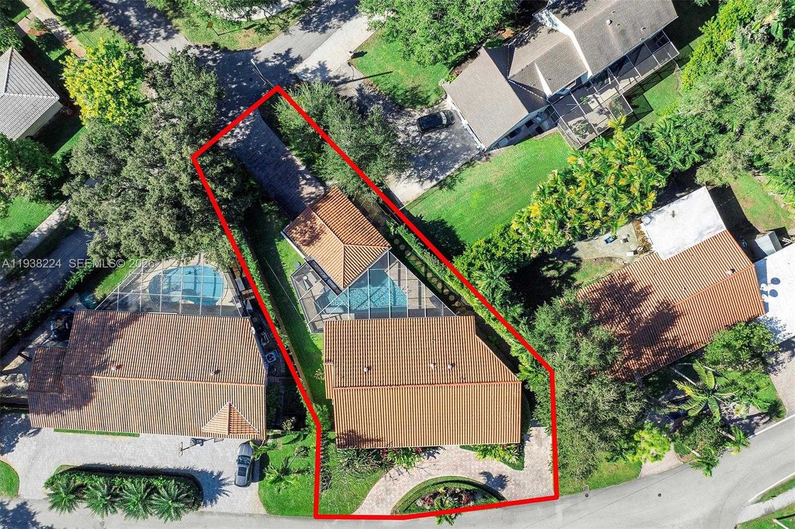 Small Image of 9280 NORTH EAST 12TH AVE, Miami Shores Number 62