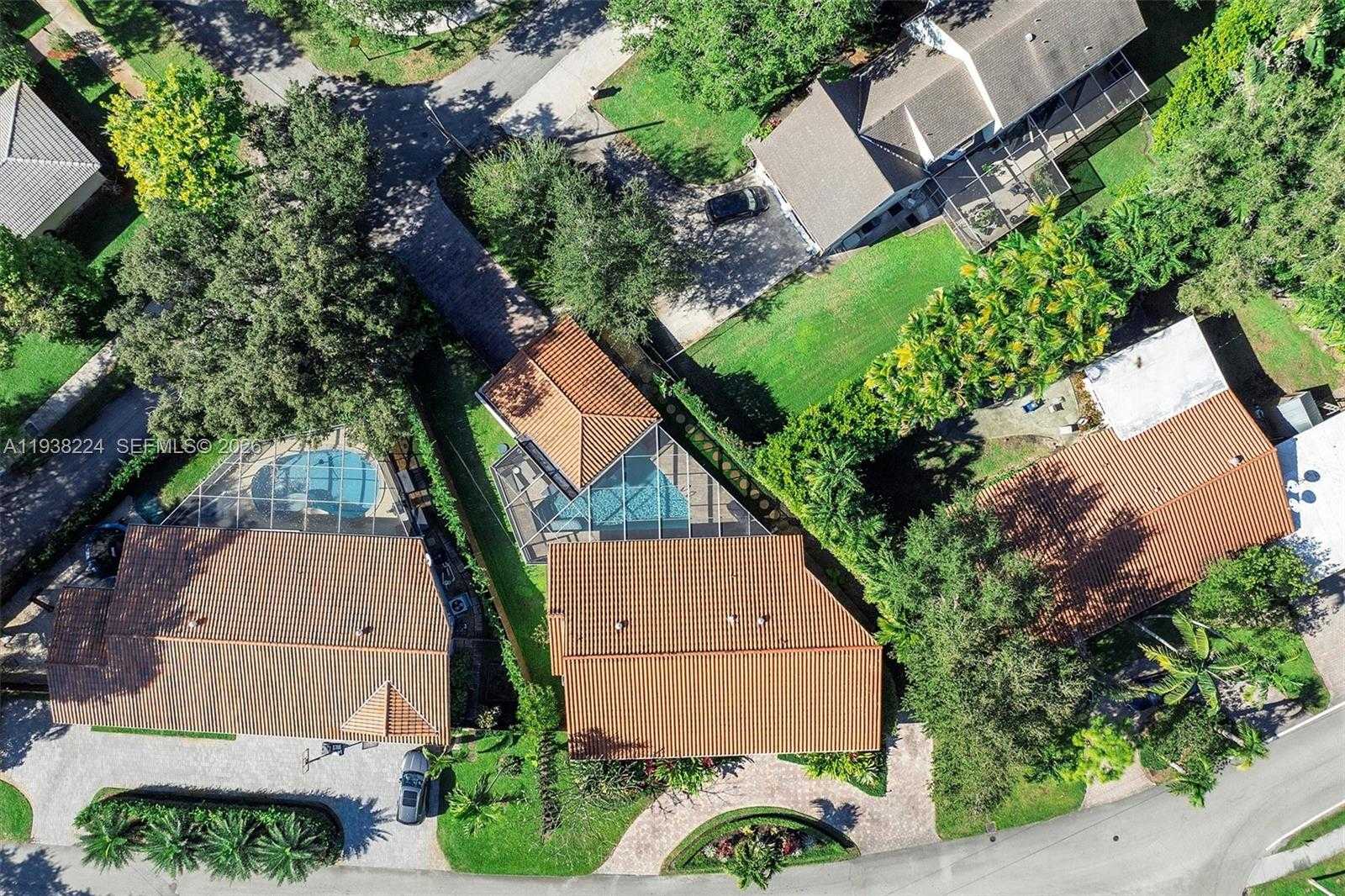 Small Image of 9280 NORTH EAST 12TH AVE, Miami Shores Number 63