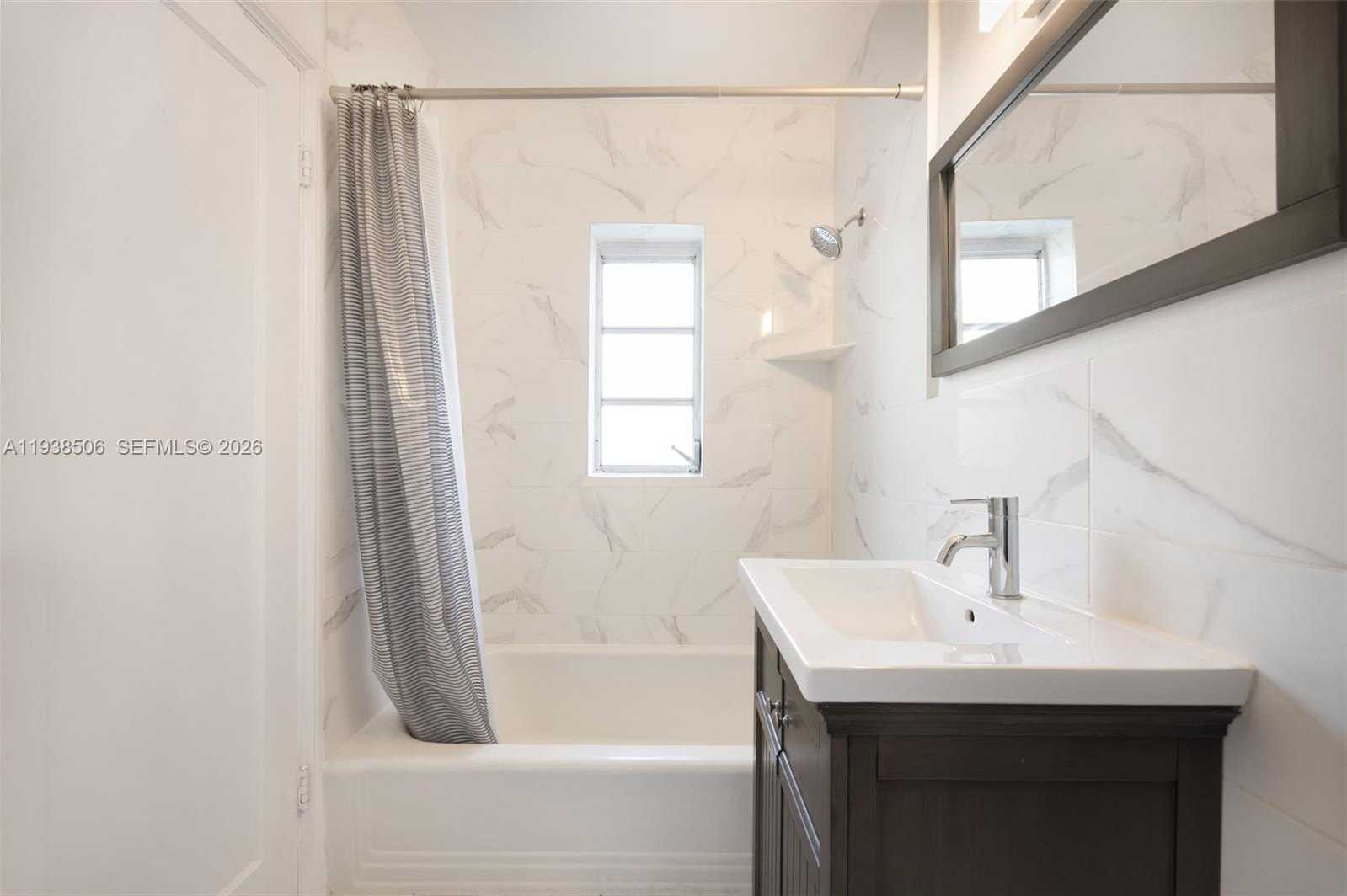 Small Image of 1429 SOUTH WEST 15TH ST, Miami Number 16