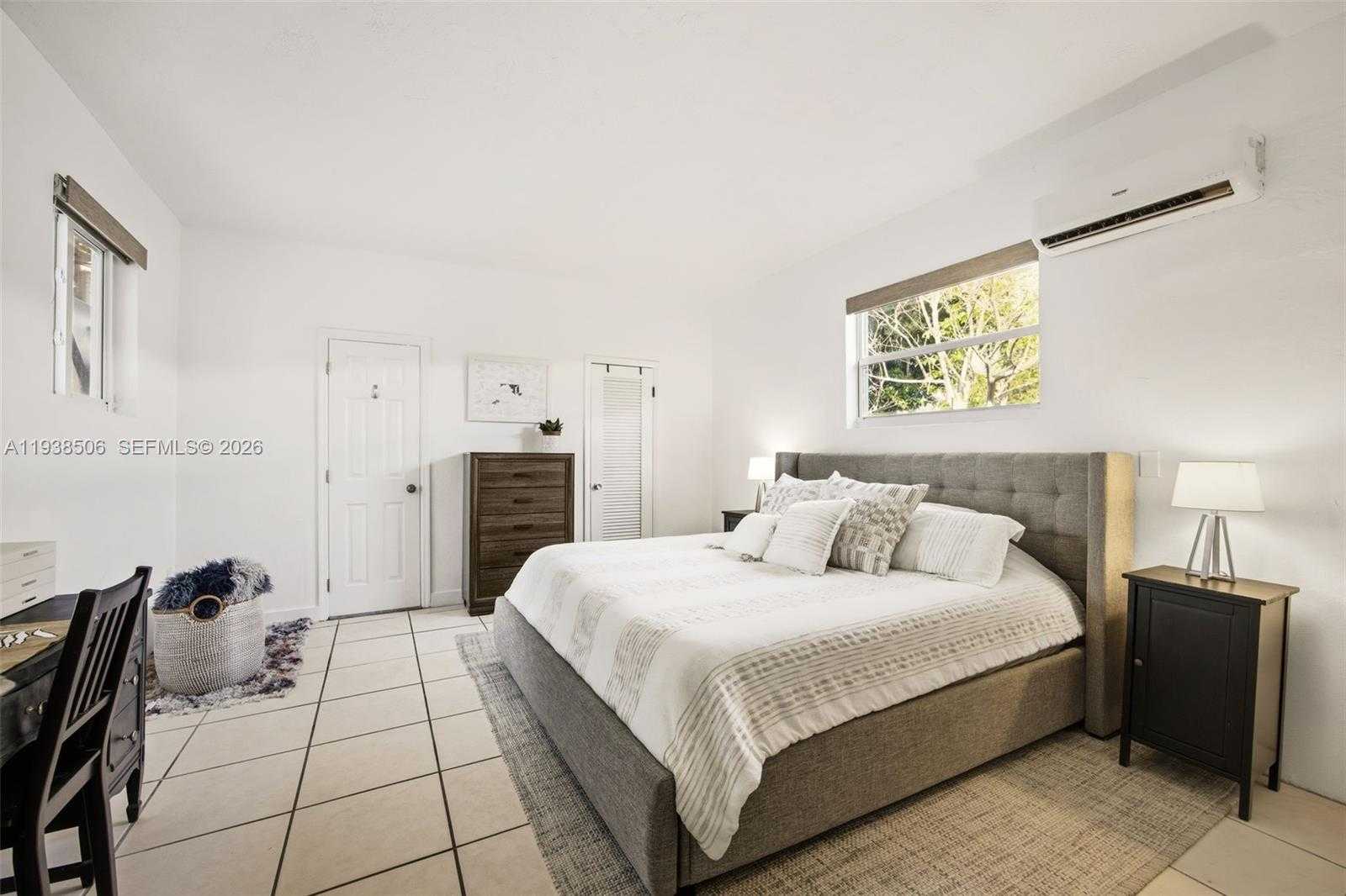 Small Image of 1429 SOUTH WEST 15TH ST, Miami Number 18