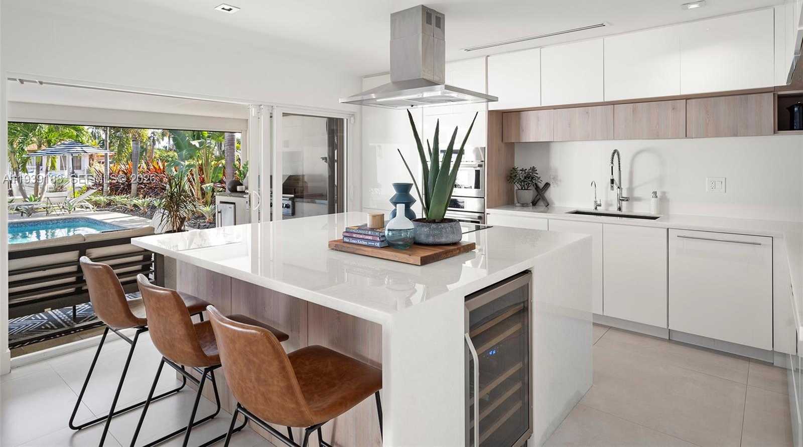 Small Image of 519 LAYNE BLVD, Hallandale Beach Number 11