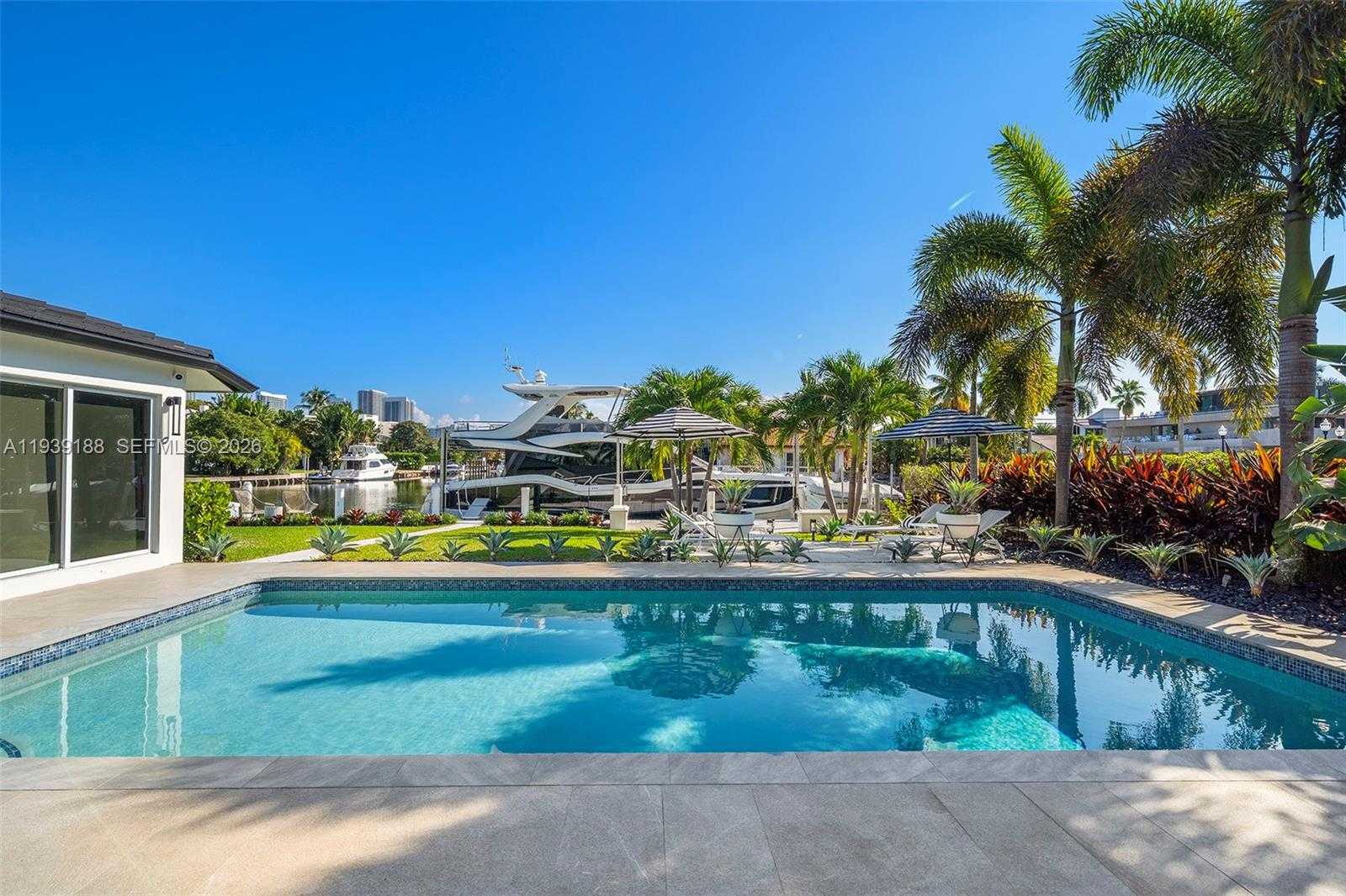 Small Image of 519 LAYNE BLVD, Hallandale Beach Number 27