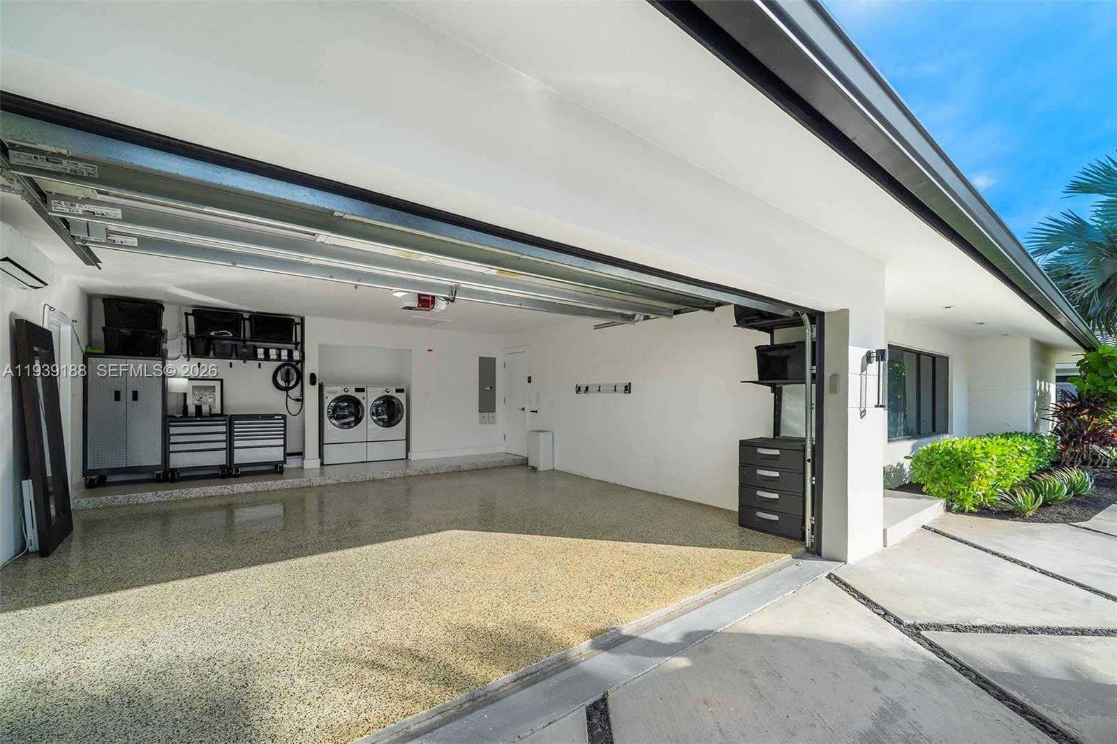 Small Image of 519 LAYNE BLVD, Hallandale Beach Number 33